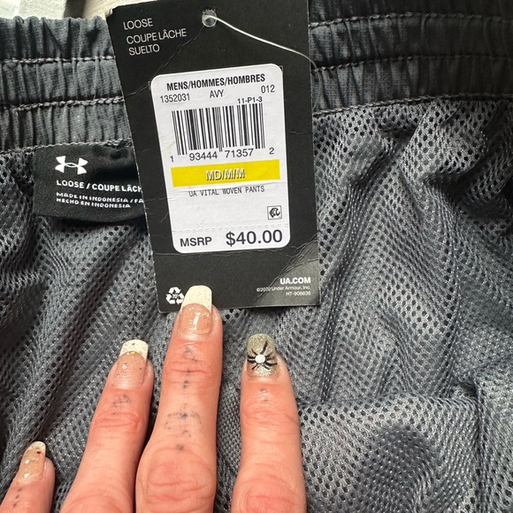 Men’s under armor size med. - Picture 5 of 5